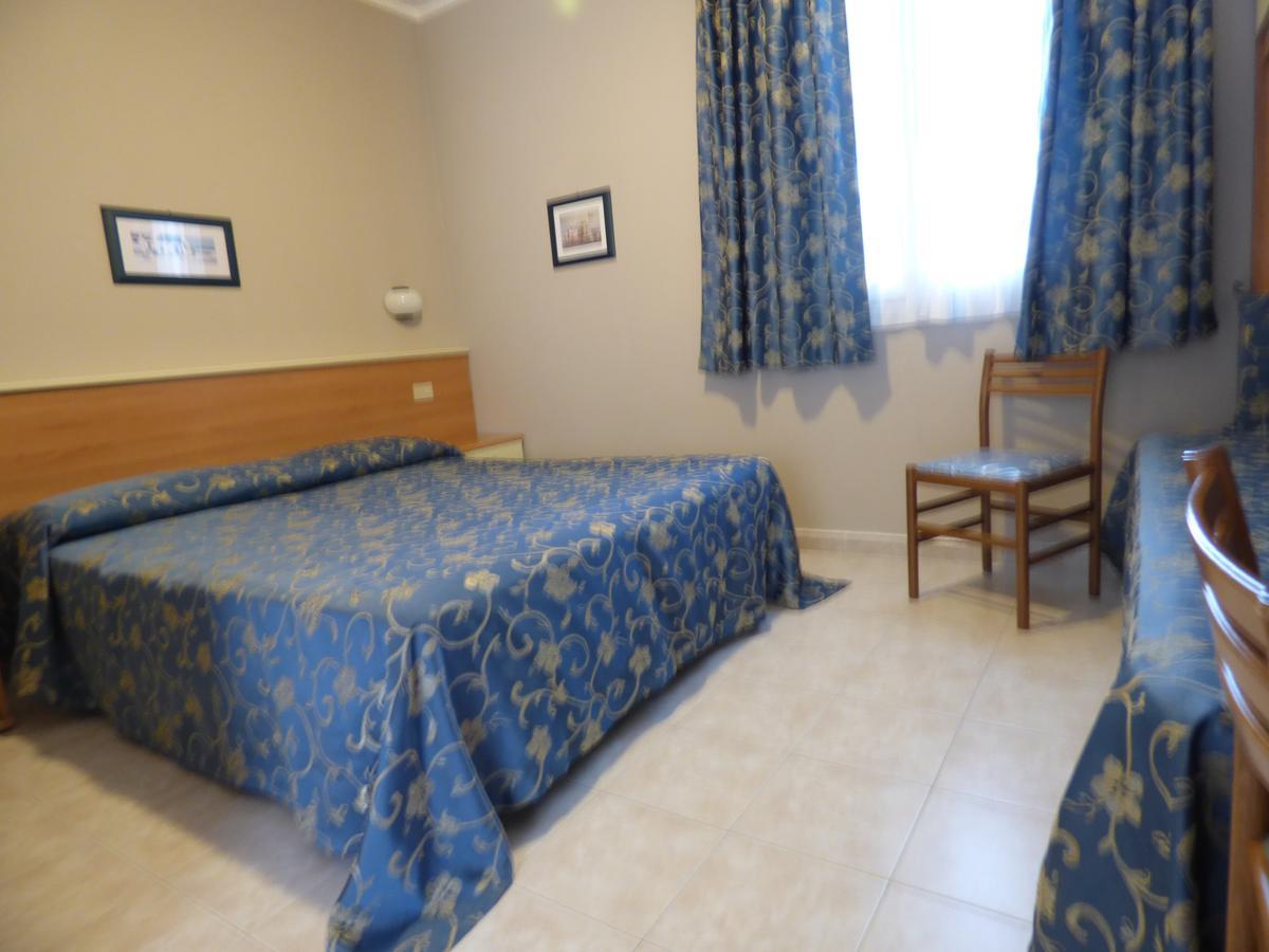 Hotel Turandot Torre del Lago Puccini Esterno foto