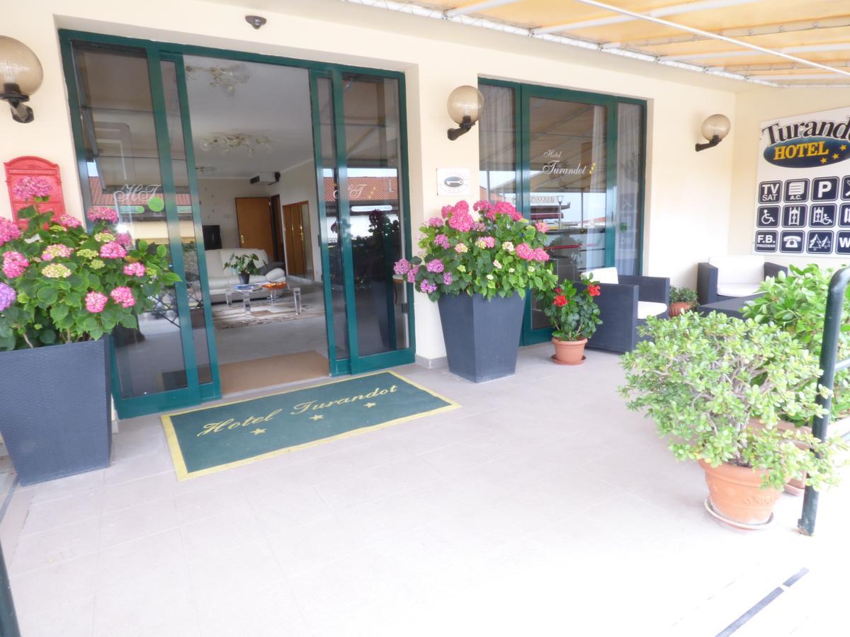 Hotel Turandot Torre del Lago Puccini Esterno foto